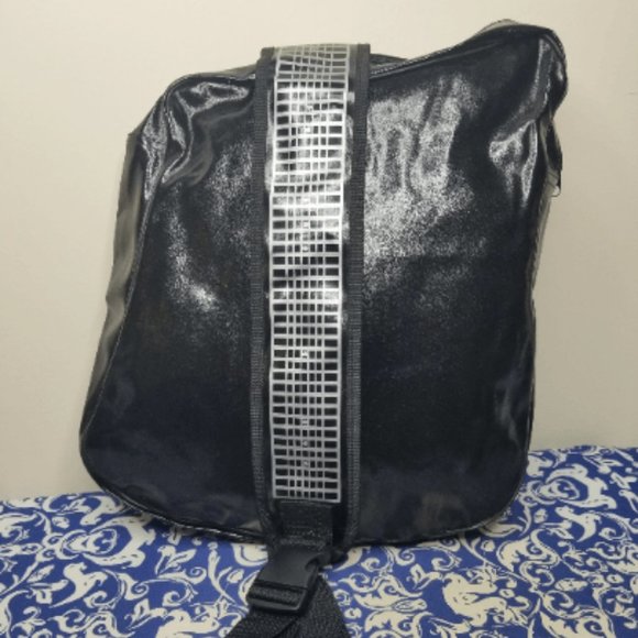 90s Vintage Electric Guitar Sling Backpack - Picture 7 of 7